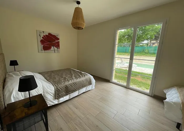 Les Amandiers*piscine Chauffée*3 Kms Centre Historique Villa